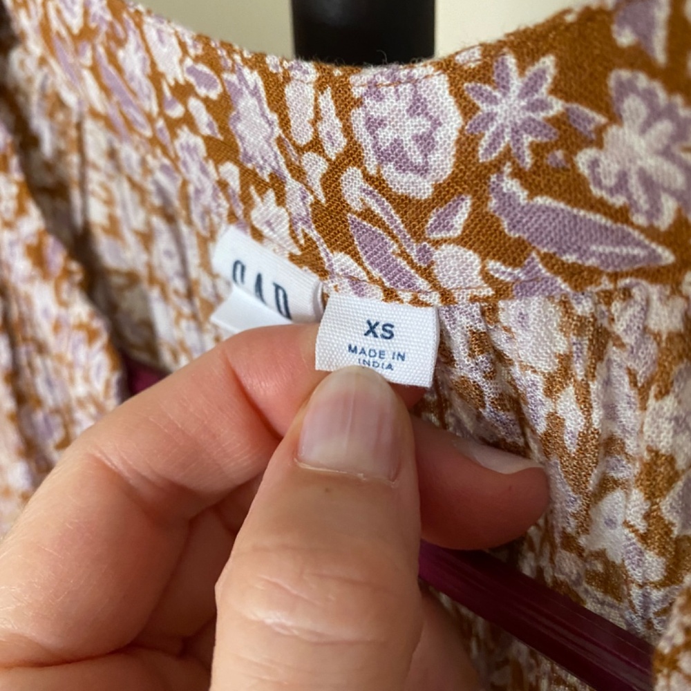 Dress - Picture 3 of 4